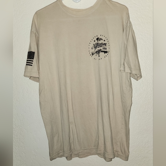 Affliction Other - Affliction USA Beige T-Shirt sz 2XL